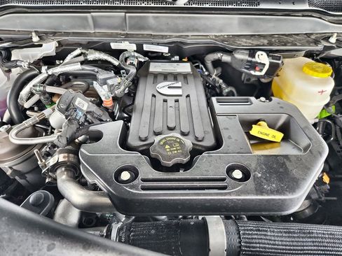 New 2026 RAM 3500 Laramie AWD/4WD image 26