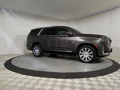 Used 2021 Cadillac Escalade Premium Luxury Platinum AWD/4WD image 9