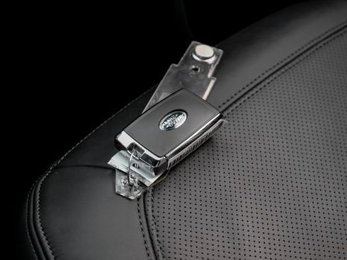 New 2026 Land Rover Defender 110 X-Dynamic SE AWD/4WD image 62