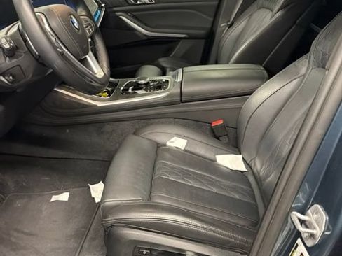 Certified 2024 BMW X7 xDrive40i AWD/4WD image 6