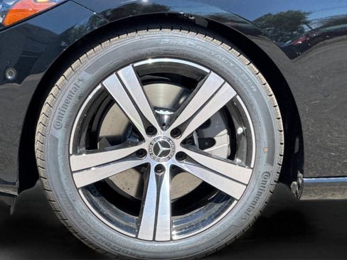 New 2025 Mercedes-Benz C 300 4MATIC Sedan image 32