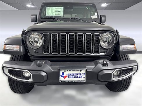 New 2025 Jeep Gladiator Sport w/ Premium Package image 6
