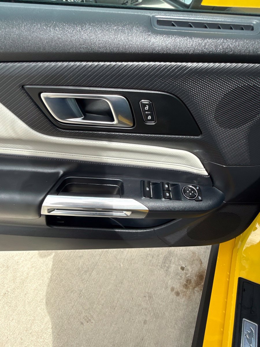 Used 2024 Ford Mustang Premium RWD image 9