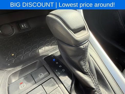 Used 2019 Toyota RAV4 XLE w/ Carpet Mat Package AWD/4WD image 34