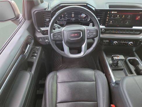 Used 2023 GMC Sierra 1500 SLT w/ SLT Premium Plus Package AWD/4WD image 8