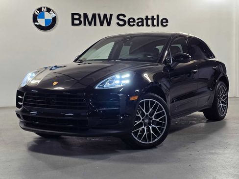 Used 2020 Porsche Macan S image 1