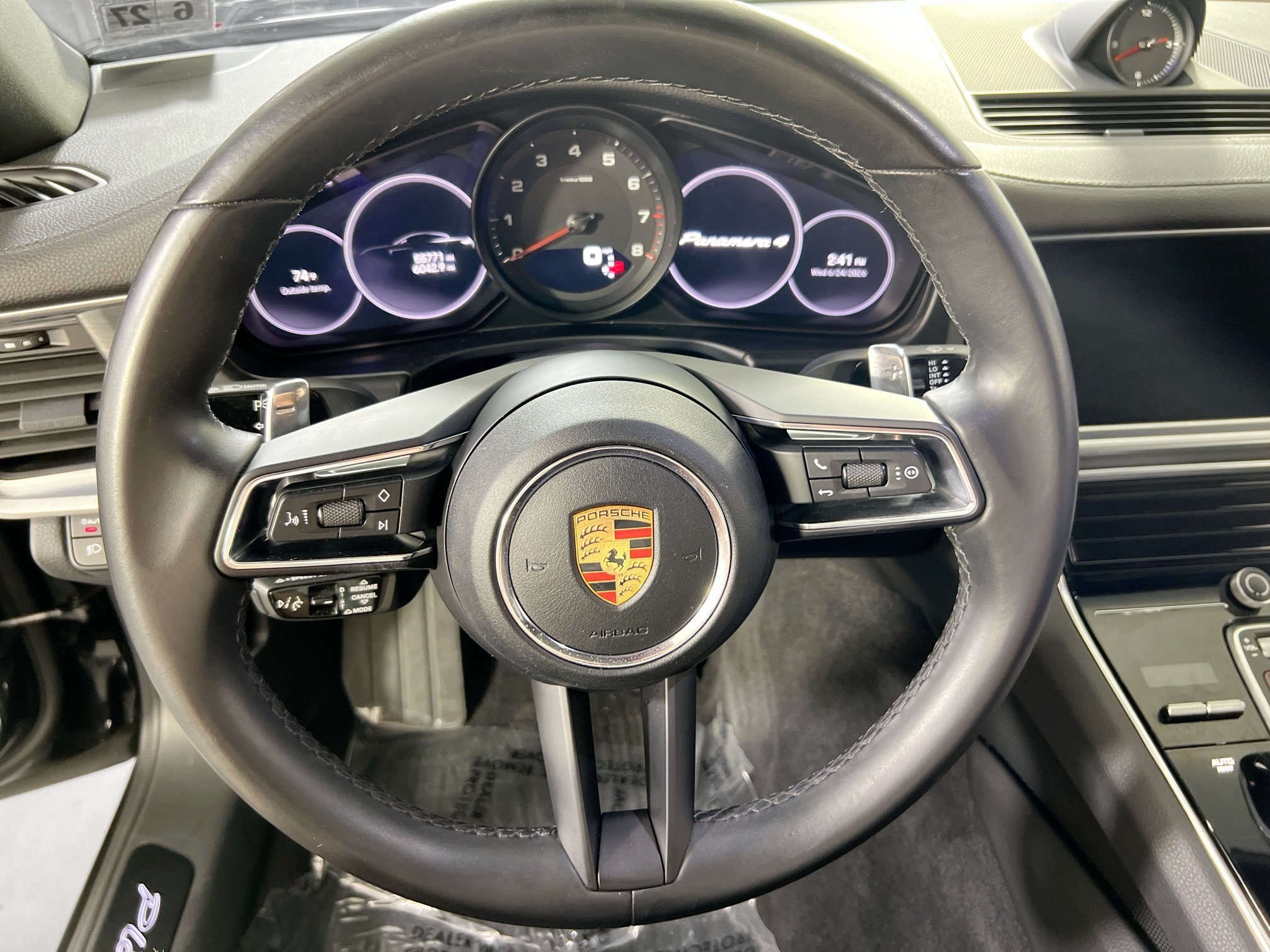 Used 2022 Porsche Panamera 4 Platinum Edition AWD/4WD image 11