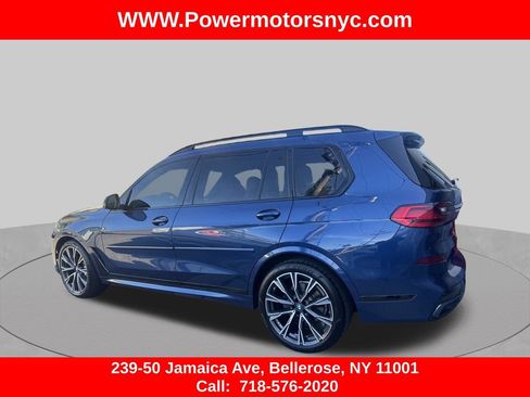 Used 2021 BMW X7 xDrive40i w/ M Sport Package AWD/4WD image 3