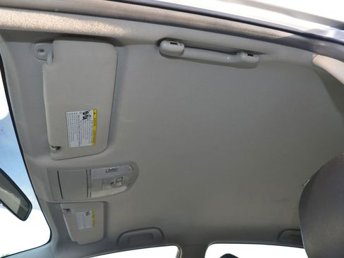 Used 2013 Toyota Prius V Three image 27