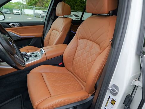 Used 2023 BMW X5 M50i w/ Executive Package AWD/4WD image 23