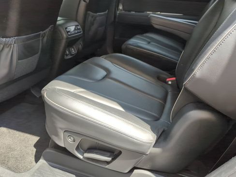 Used 2023 Hyundai Palisade Calligraphy AWD/4WD image 16