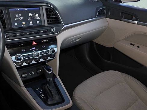 Used 2019 Hyundai Elantra Value Edition FWD image 20