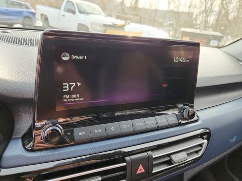 Used 2022 Kia Seltos S image 17