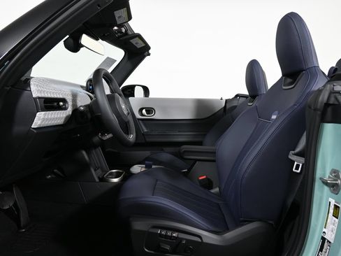 Used 2026 MINI Cooper S FWD image 3