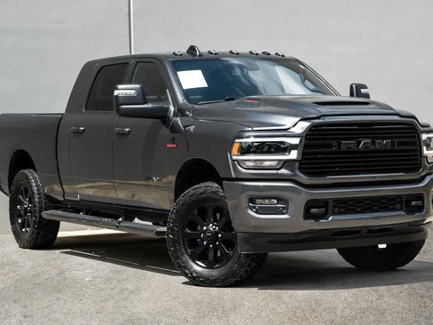 Used 2024 RAM 3500 Laramie w/ Night Edition AWD/4WD image 7