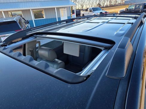 Used 2014 Toyota Sequoia Platinum image 24