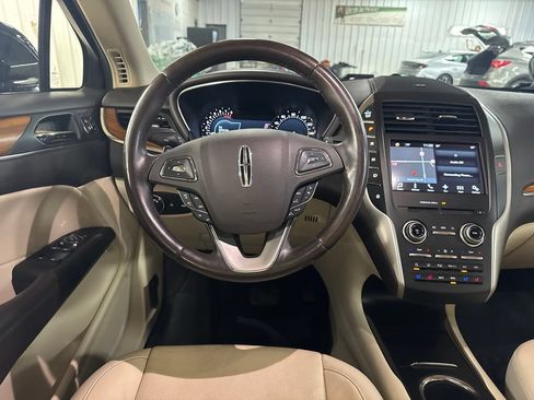 Used 2016 Lincoln MKC Reserve w/ Lincoln MKC Climate Package AWD/4WD image 17