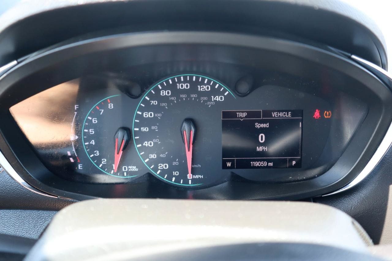 Used 2018 Chevrolet Trax LS FWD image 23