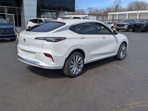 New 2025 Buick Envista Avenir image 5