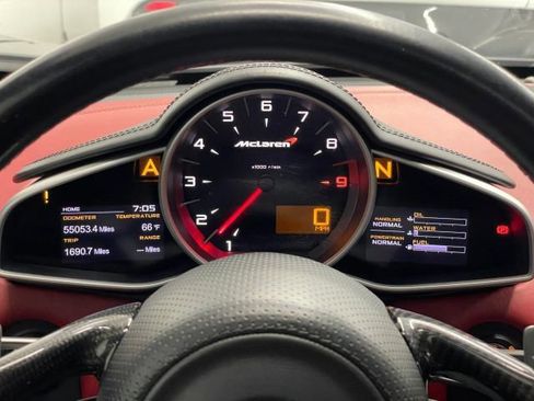 Used 2015 McLaren 650S Spider RWD image 28