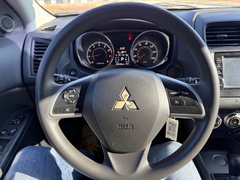 Used 2021 Mitsubishi Outlander Sport BE 4dr Crossover image 14