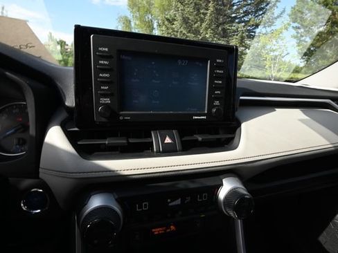 Used 2021 Toyota RAV4 XLE w/ XLE Grade Weather Package AWD/4WD image 13