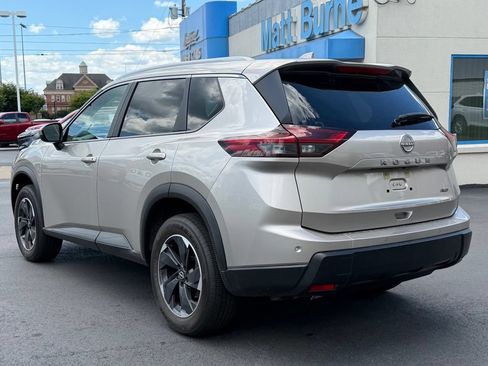 Used 2026 Nissan Rogue SV w/ SV Premium Package AWD/4WD image 24