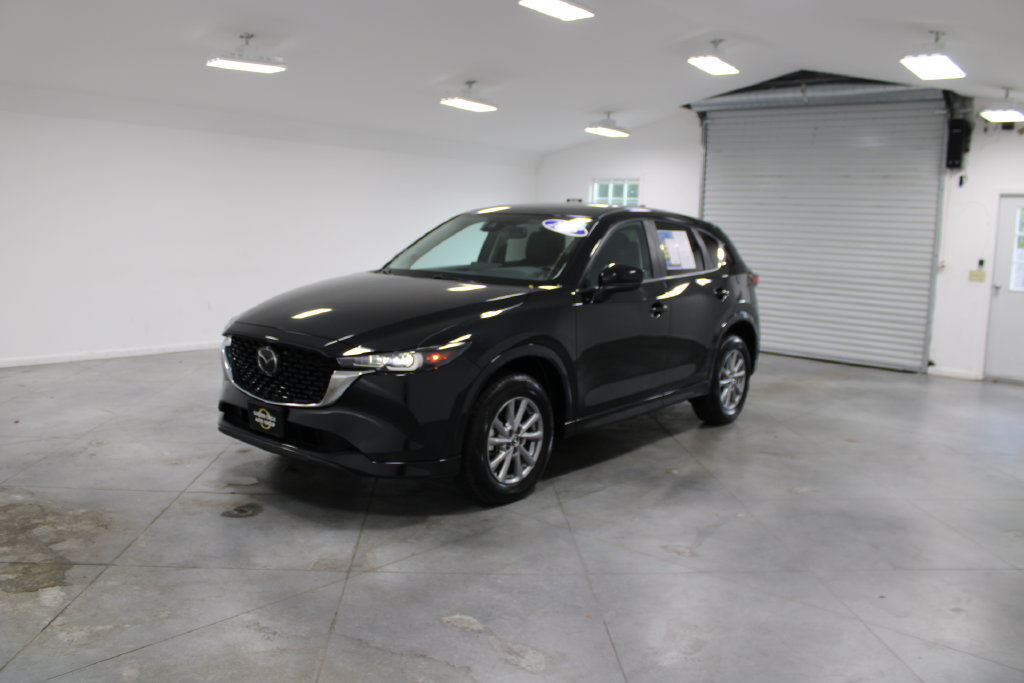Used 2025 MAZDA CX-5 AWD 2.5 S w/ Preferred Package image 4