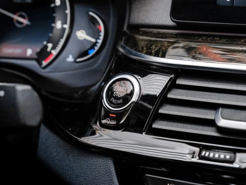 Used 2017 BMW 540i image 23