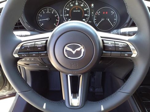 New 2025 MAZDA CX-30 Carbon image 15