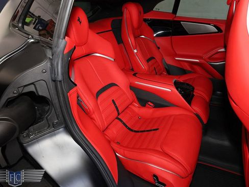 Used 2023 Ferrari Purosangue AWD/4WD image 19