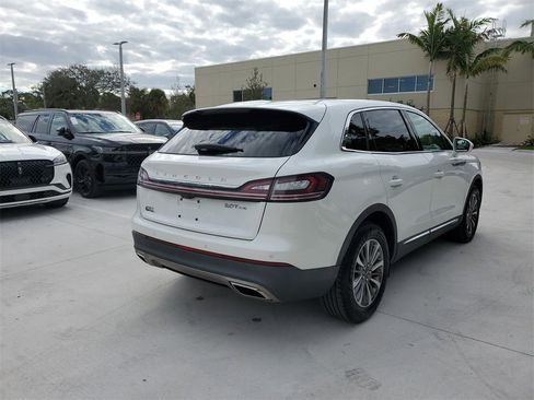 Certified 2020 Lincoln Nautilus Premier w/ Equipment Group 101A image 4