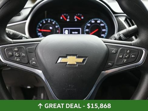 Used 2023 Chevrolet Malibu LT image 32