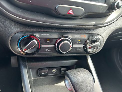 Used 2023 Kia Soul LX w/ Option Group 015 FWD image 26