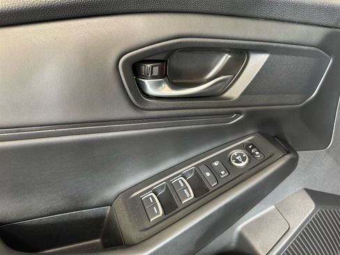 Used 2023 Honda Accord EX image 13