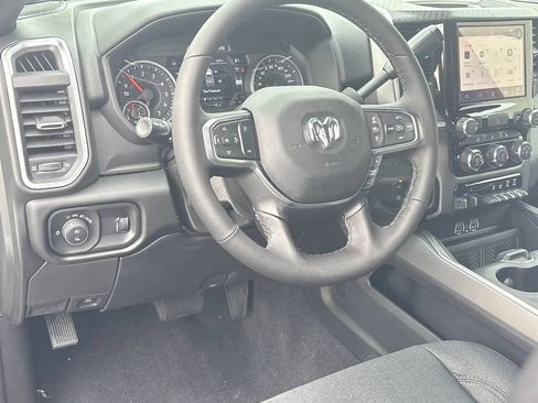 New 2026 RAM 2500 Big Horn AWD/4WD image 13