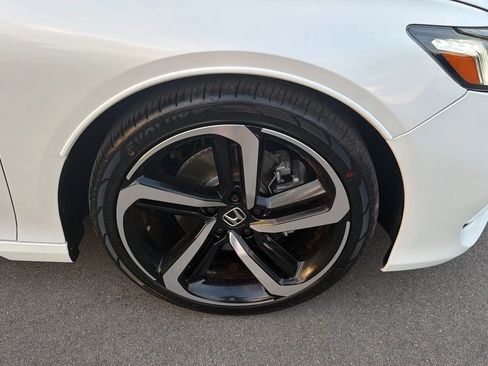 Used 2020 Honda Accord Sport image 12