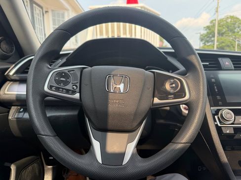 Used 2017 Honda Civic EX-T image 11