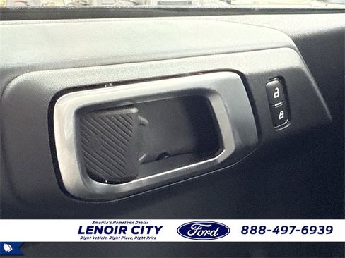 New 2025 Ford Bronco Badlands w/ Sasquatch Package image 23