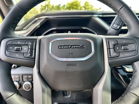 New 2026 GMC Sierra 2500 Denali w/ Denali Reserve Package image 33