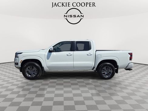 New 2025 Nissan Frontier SV AWD/4WD image 2