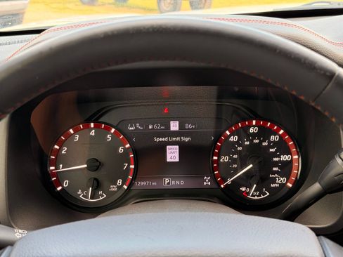 Used 2023 Nissan Titan PRO-4X w/ Pro-4x Convenience Package AWD/4WD image 45