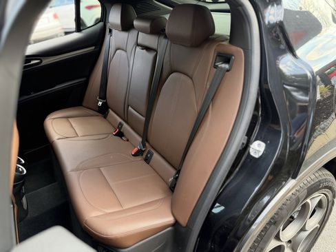 Used 2024 Alfa Romeo Stelvio Ti w/ Active Assist Plus Package image 32