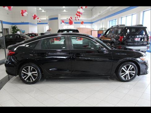 Certified 2024 Honda Civic LX image 4