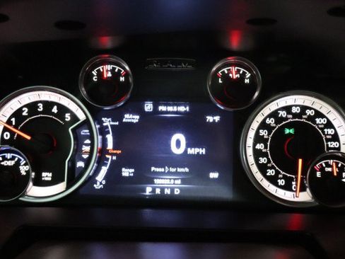 Used 2016 RAM 2500 Laramie AWD/4WD image 37