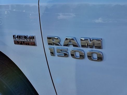 Certified 2017 RAM 1500 Express image 33