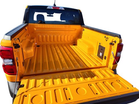 New 2026 Ford Maverick XLT w/ XLT Luxury Package image 27