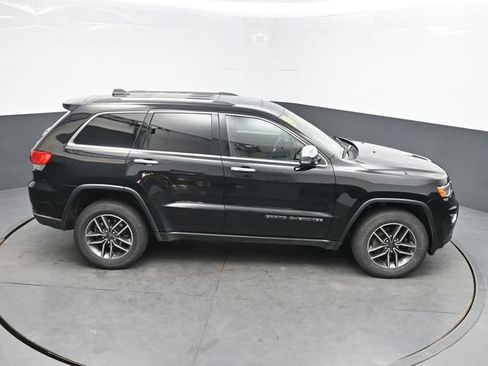 Used 2019 Jeep Grand Cherokee Limited AWD/4WD image 39