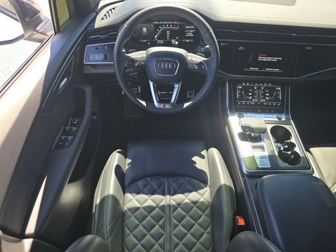 Used 2025 Audi SQ7 Prestige AWD/4WD image 24