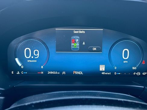 Used 2025 Ford Escape Platinum image 24